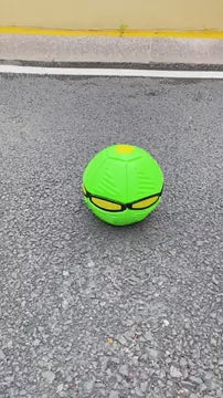 UFO Magic Football (Multicolor)